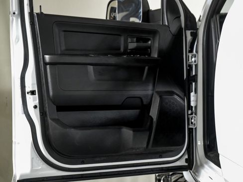 Used 2021 RAM 3500 Tradesman image 32