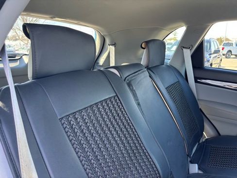 Used 2011 Kia Sorento LX w/ Convenience Pkg image 25