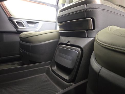 Used 2024 Rivian R1S Adventure image 33