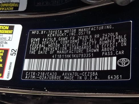 Used 2019 Toyota Camry SE FWD image 26