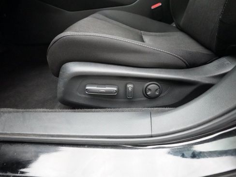 Used 2023 Honda Accord EX image 27