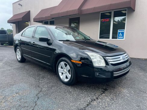 Used 2008 Ford Fusion SE FWD image 3