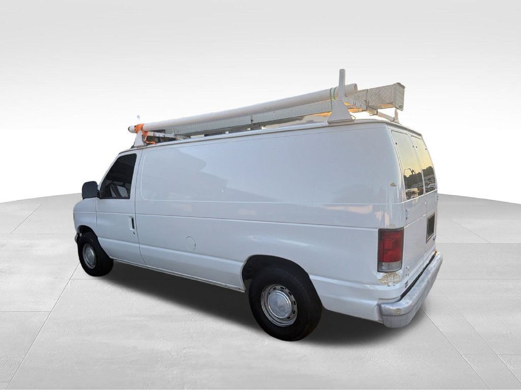 Used 1997 Ford E-150 and Econoline 150 RWD image 3