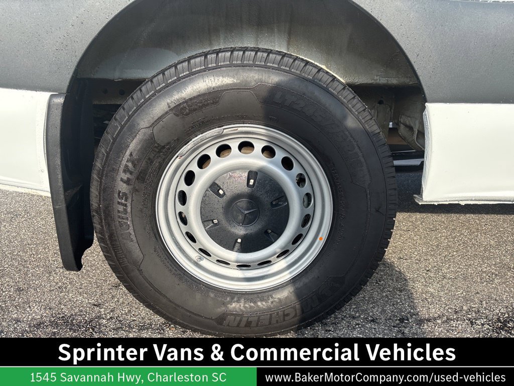 Used 2024 Mercedes-Benz Sprinter 2500 image 10
