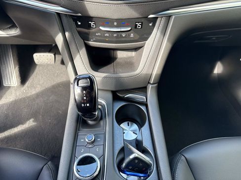 New 2026 Cadillac XT5 Luxury w/ LPO, Floor Liner Package image 29