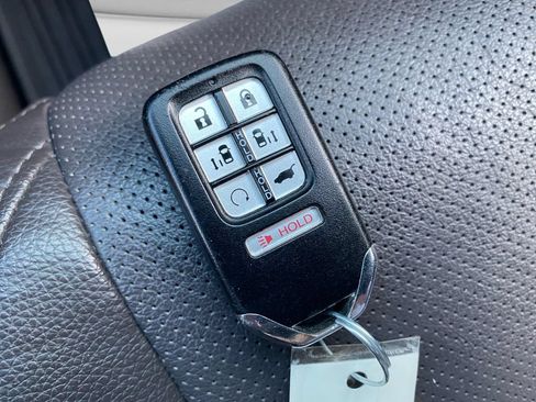 Used 2018 Honda Odyssey Elite image 26