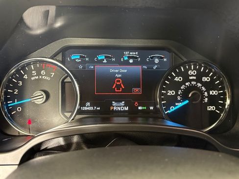 Used 2018 Ford F150 Platinum w/ Equipment Group 701A Luxury RWD image 21