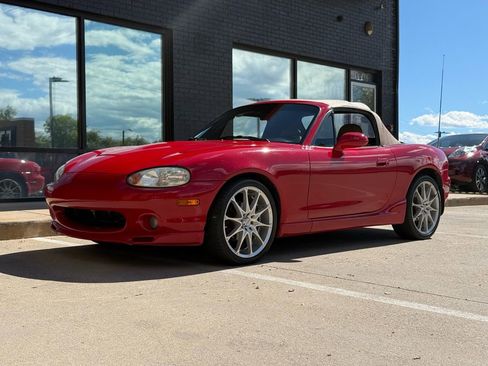 Used 1999 MAZDA MX-5 Miata image 20
