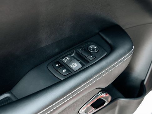 Used 2023 Dodge Challenger SRT Hellcat RWD image 21