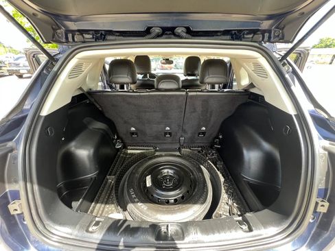 Used 2021 Jeep Compass Limited FWD image 35