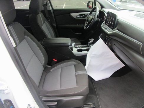 Certified 2023 Chevrolet Blazer LT AWD/4WD image 25