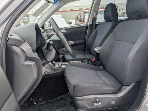 Used 2012 Subaru Forester 2.5X Premium w/ All-Weather Pkg image 8