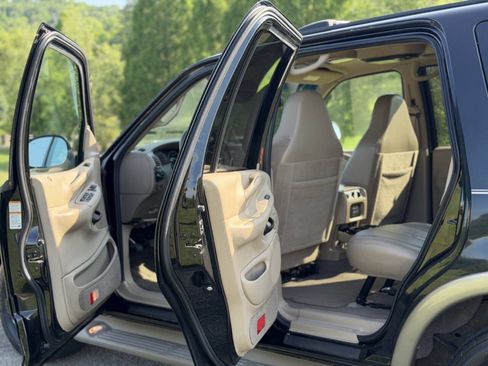 Used 2001 Ford Expedition Eddie Bauer RWD image 13