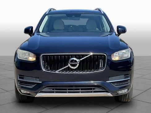 Used 2016 Volvo XC90 T6 Momentum w/ Convenience Package AWD/4WD image 4