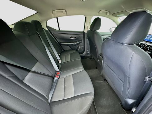 Used 2022 Nissan Sentra SV w/ All-Weather Package image 18