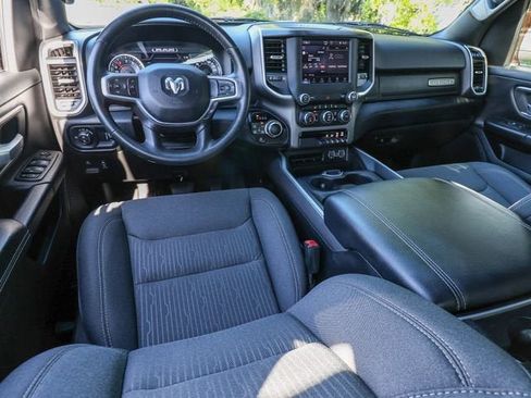 Used 2022 RAM 1500 Big Horn AWD/4WD image 16