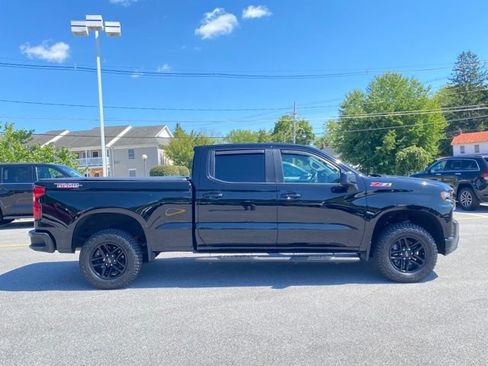 Used 2022 Chevrolet Silverado 1500 LT Trail Boss w/ Bed Protection Package AWD/4WD image 6
