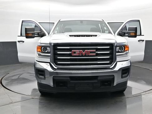 Used 2018 GMC Sierra 2500 4x4 Crew Cab image 31