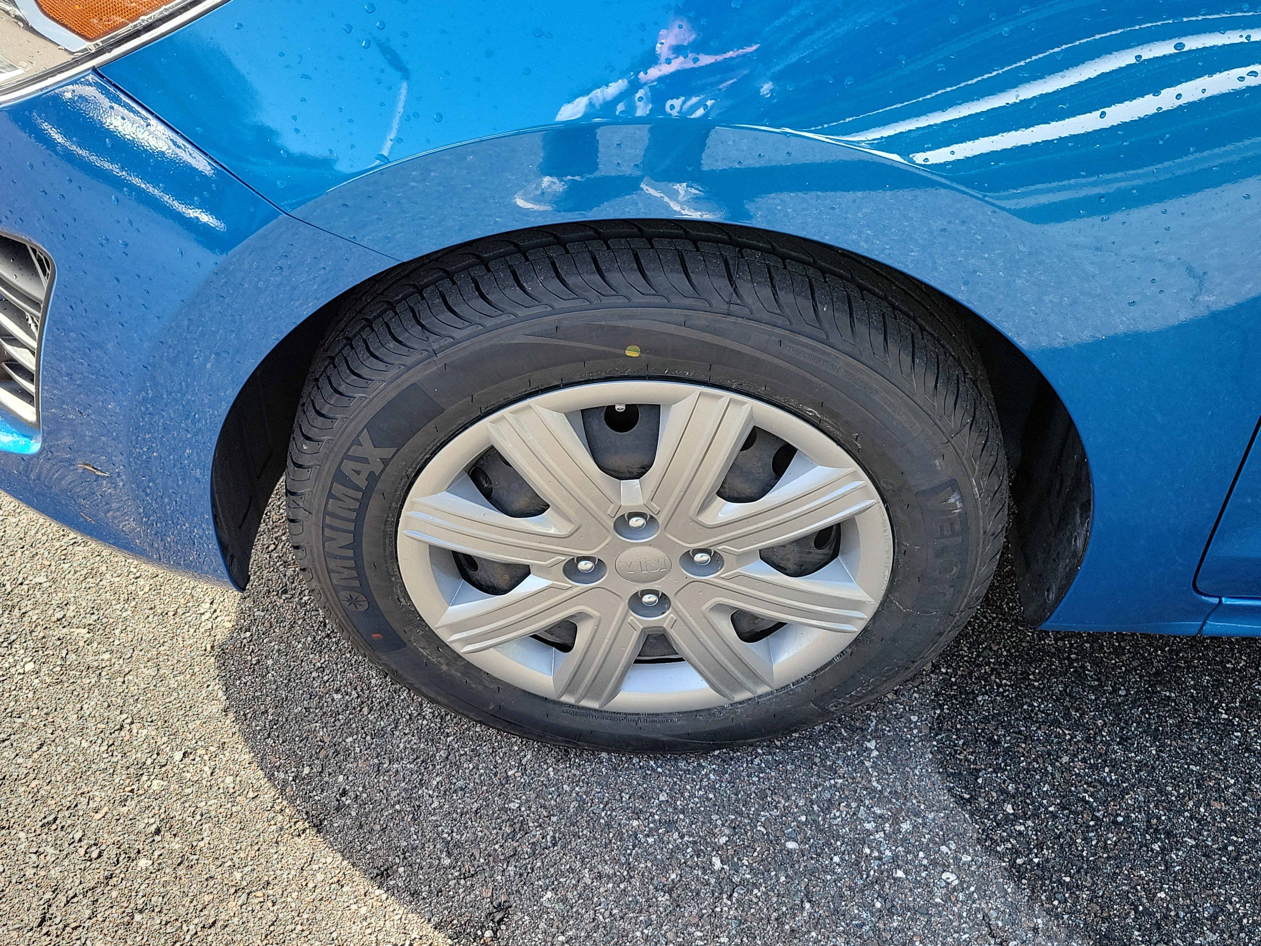 Certified 2021 Kia Rio S FWD image 33