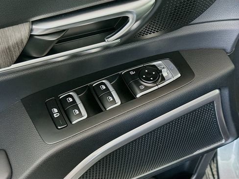 Used 2024 Kia Telluride EX AWD/4WD image 18