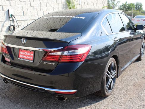 Used 2016 Honda Accord Sport image 5