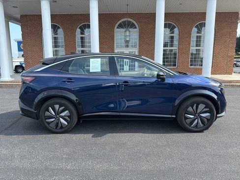 Used 2023 Nissan Ariya FWD image 7