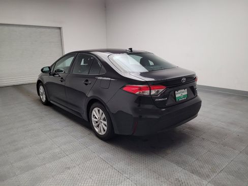 Used 2022 Toyota Corolla LE FWD image 5