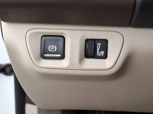 Used 2019 GMC Acadia Denali w/ Technology Package AWD/4WD image 27