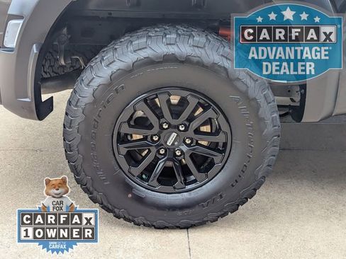 Used 2025 Ford F150 Raptor image 3