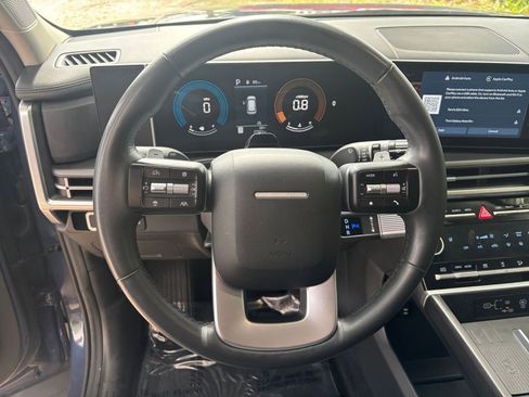 Used 2025 Hyundai Santa Fe SEL AWD/4WD image 31