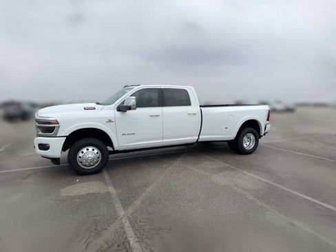 New 2025 RAM 3500 Longhorn image 5