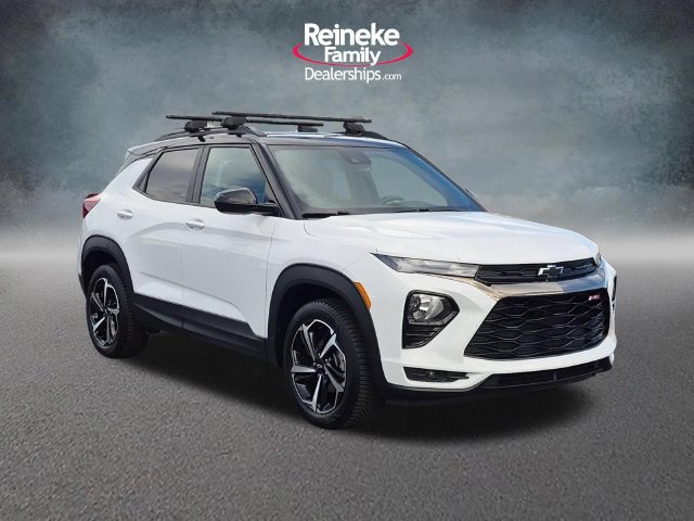 Used 2023 Chevrolet TrailBlazer RS w/ Convenience Package AWD/4WD image 3