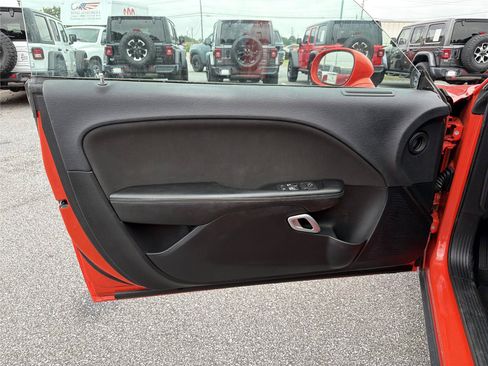 Used 2017 Dodge Challenger SXT w/ Blacktop Package RWD image 9