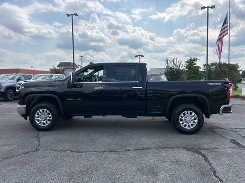 New 2026 Chevrolet Silverado 2500 LTZ image 6