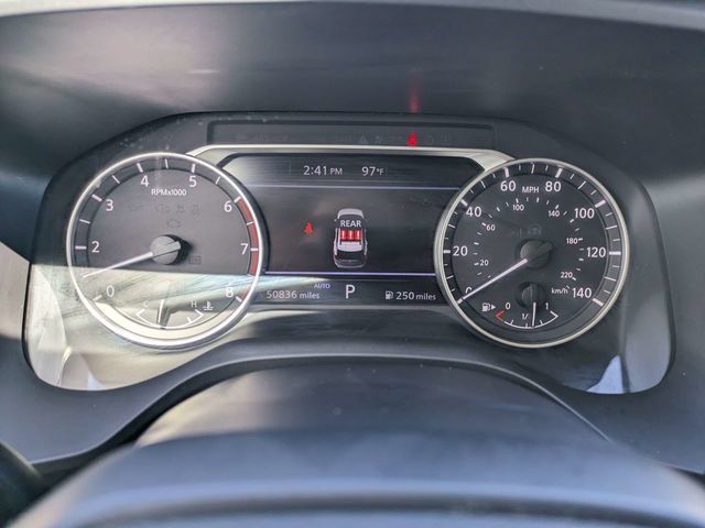 Used 2025 Nissan Rogue SV AWD/4WD image 25