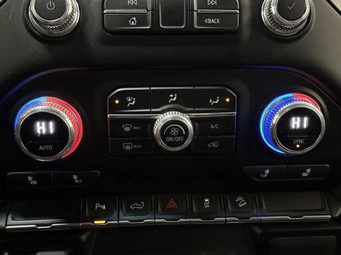 Used 2023 GMC Sierra 2500 SLE w/ SLE Value Package; image 20