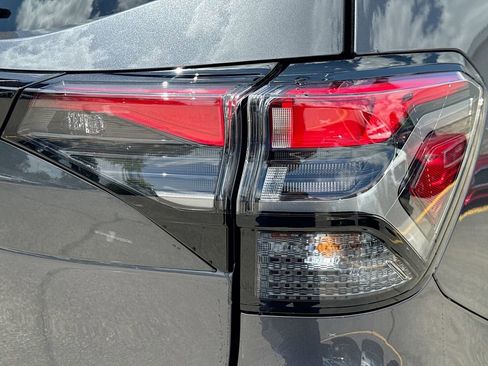 New 2026 Subaru Forester Premium AWD/4WD image 33