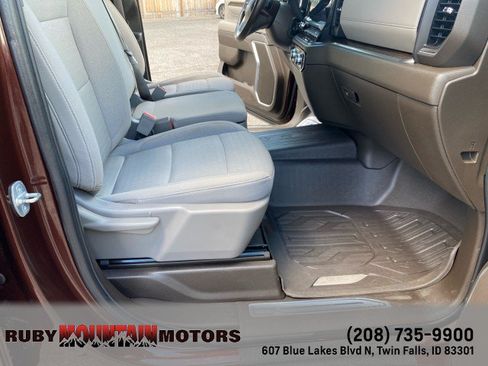 Used 2024 GMC Sierra 2500 SLE AWD/4WD image 33