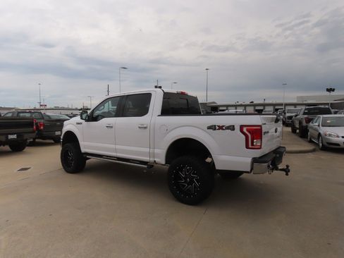 Used 2016 Ford F150 XLT w/ Equipment Group 302A Luxury image 16