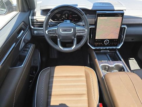 New 2026 GMC Acadia Denali Ultimate AWD/4WD image 3