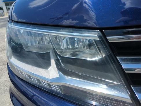 Used 2021 Volkswagen Tiguan S FWD image 11
