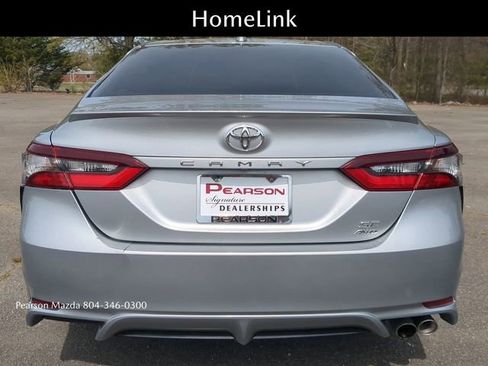 Used 2022 Toyota Camry SE w/ Cold Weather Package AWD/4WD image 5