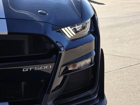 Used 2021 Ford Mustang Shelby GT500 w/ Technology Package image 10
