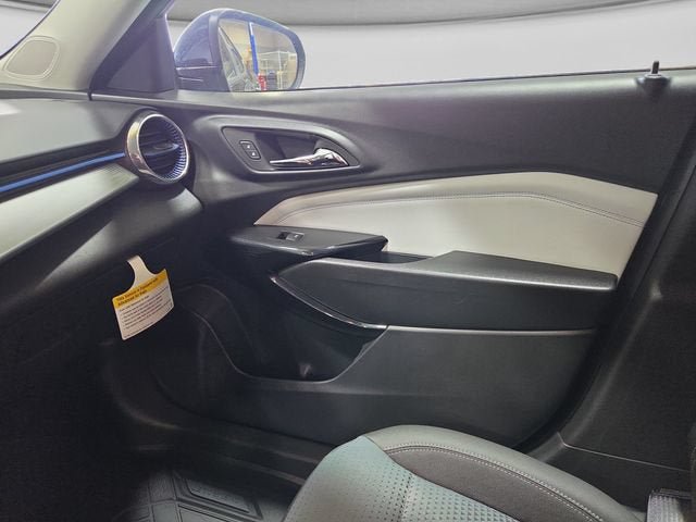 New 2026 Chevrolet Trax LT w/ LT Convenience Package FWD image 21
