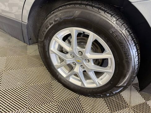 Used 2023 Chevrolet Equinox LT AWD/4WD image 10