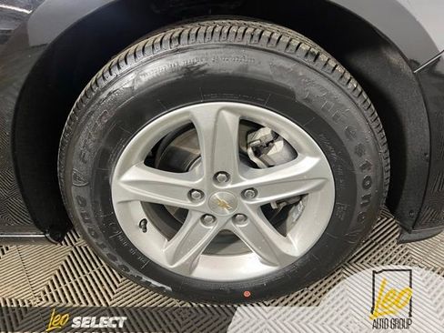 Used 2025 Chevrolet Malibu LS FWD image 48