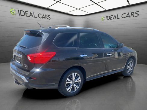 Used 2017 Nissan Pathfinder SV AWD/4WD image 6