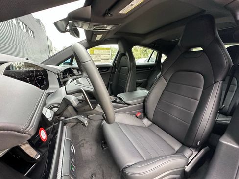 Certified 2026 Porsche Panamera 4 E-Hybrid AWD/4WD image 5