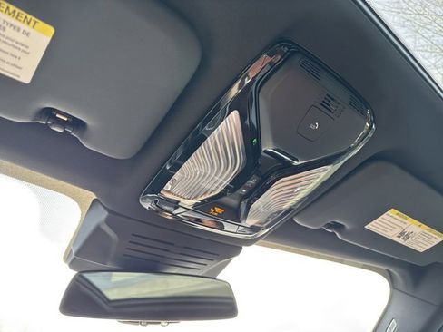 Certified 2025 BMW X5 sDrive40i image 23