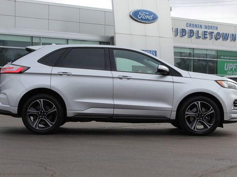 Used 2019 Ford Edge ST w/ Convenience Package image 8